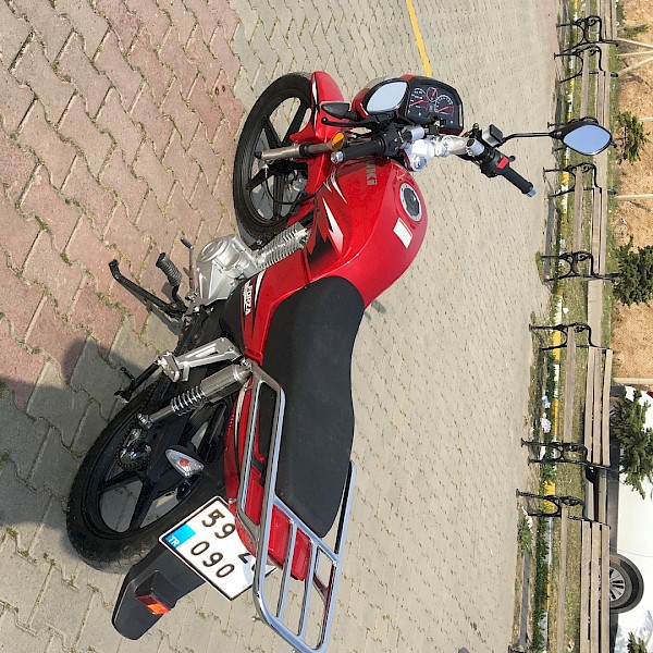A1 ve A2 sınıfı ehliyet eğitim motosikleti